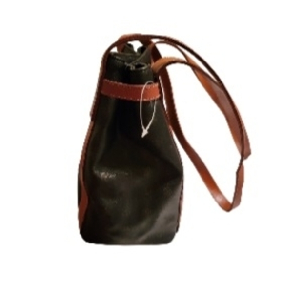 Monte Carlo Di Filanti Crossbody Bucket Bag. - Picture 5 of 11